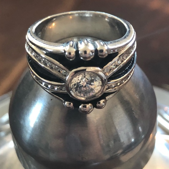 Bob Berg High Quality Clear CZ’s & .925 Ring - Picture 3 of 8